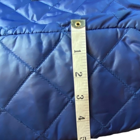 Vera Bradley Puffer Reversible Tote in Venitian Paisley Navy - Picture 6 of 14